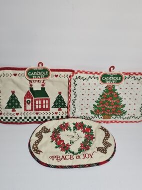 Vintage Tuesday Morning Christmas Holiday Fabric Trivet Pads Lot of 3 Holders